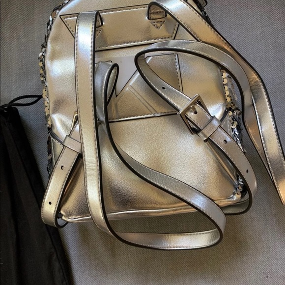 Kendall and Kylie mini back pack - Picture 3 of 6